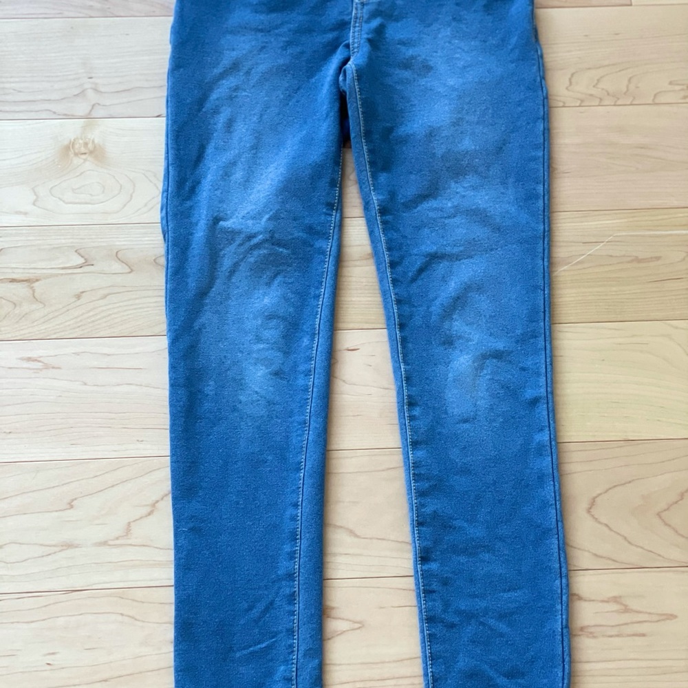 Girls Jeggings!